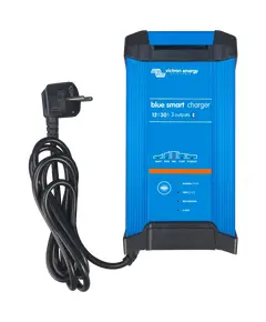 Victron Energy Blue Smart IP22 Charger 12/30(3) Зарядная станция